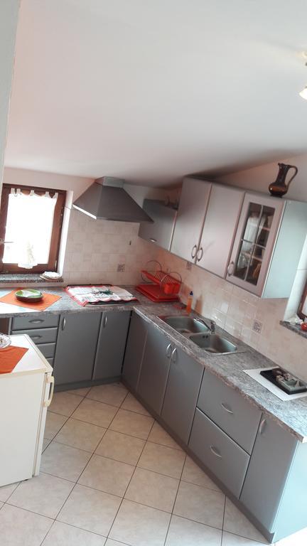 Apartments Ema Pula Zewnętrze zdjęcie